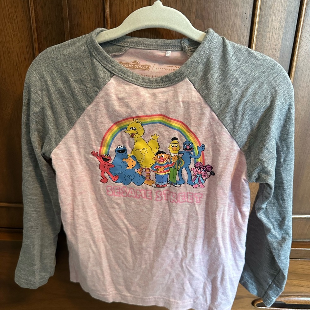 Little Sleepies Sesame Street Kids Raglan Shirt - Gray and Pink